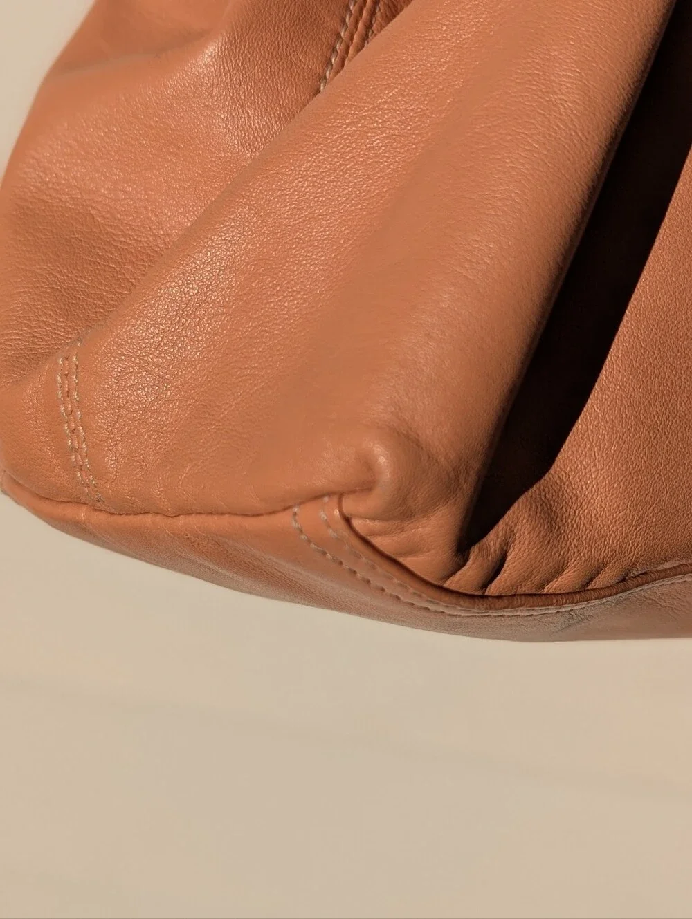 Mulberry | Rare 2010 Leah Slouch Hobo Bag Leather Apricot Rose Gold Hardware
